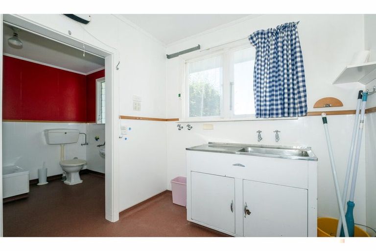 Photo of property in 35 Connolly Street, Geraldine, 7930