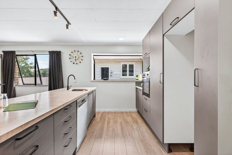 Photo of property in 11 Kiwi Street, Taupo, 3330
