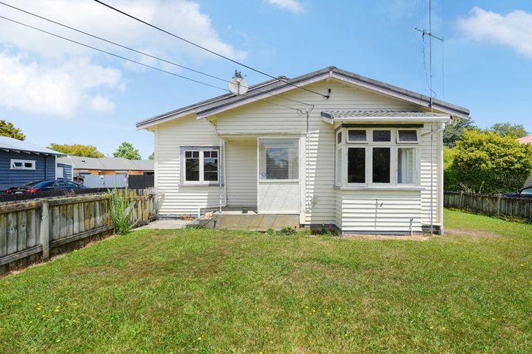 Photo of property in 25 Winter Street, Fairfield, Hamilton, 3214