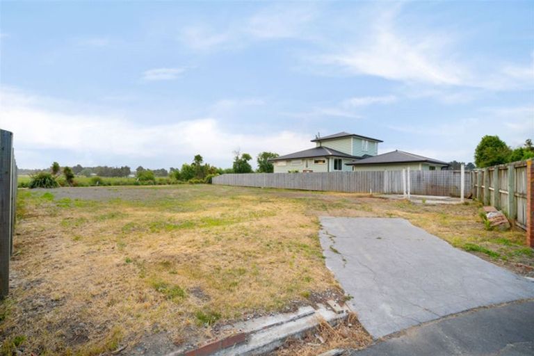 Photo of property in 6 Riverside Lane, Spencerville, Christchurch, 8083