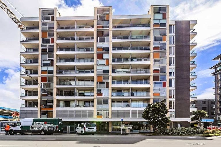 Photo of property in Monument Apartments, 5h/245 Wakefield Street, Te Aro, Wellington, 6011