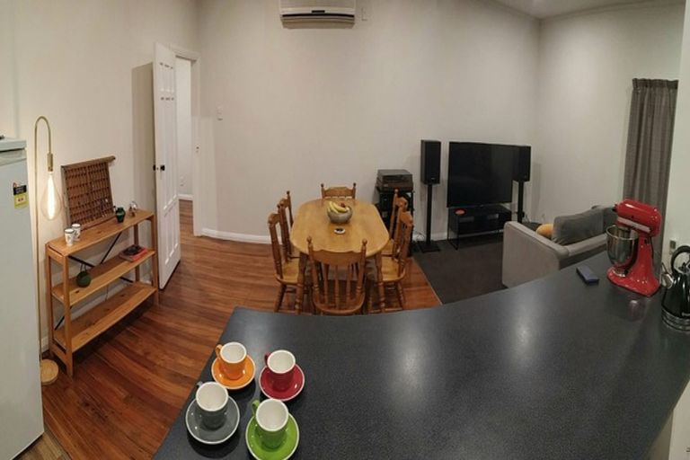 Photo of property in 73 Bell Road, Waiwhetu, Lower Hutt, 5010