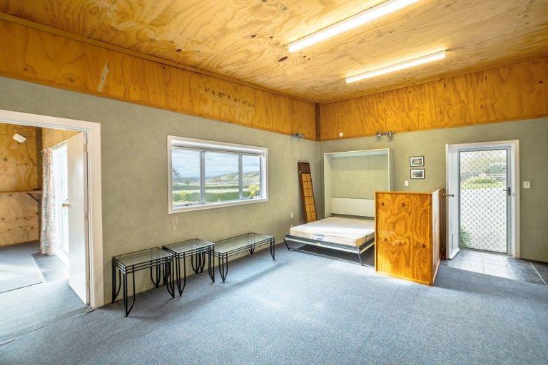 Photo of property in 184 Glenmorven Road, Morison Bush, Greytown, 5794