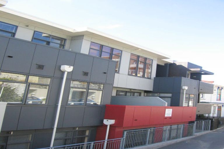 Photo of property in 4/7 Hanson Street, Mount Cook, Wellington, 6021