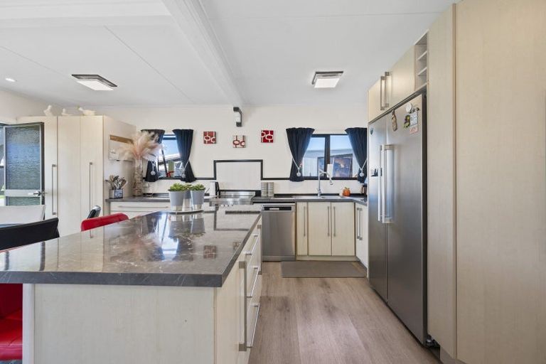 Photo of property in 76b Gloucester Street, Greenmeadows, Napier, 4112