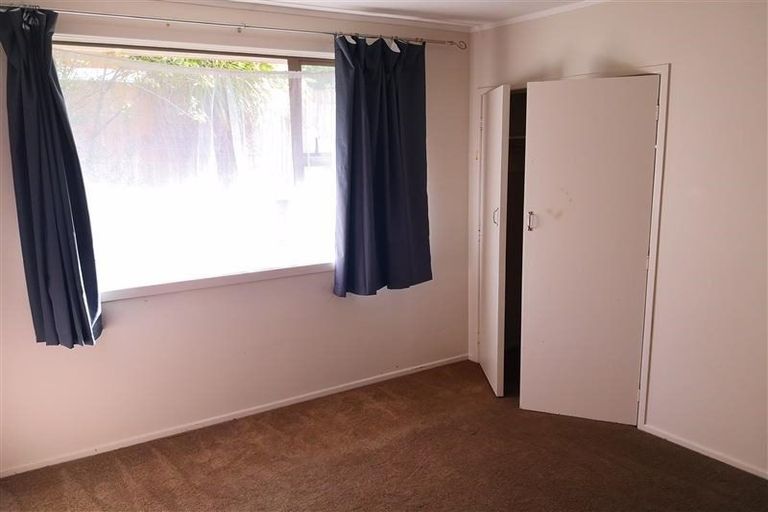 Photo of property in 27 Parker Avenue, New Lynn, Auckland, 0600