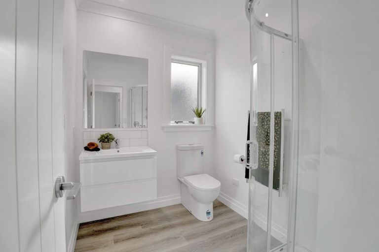 Photo of property in 1 Horoeka Street, Inglewood, 4330