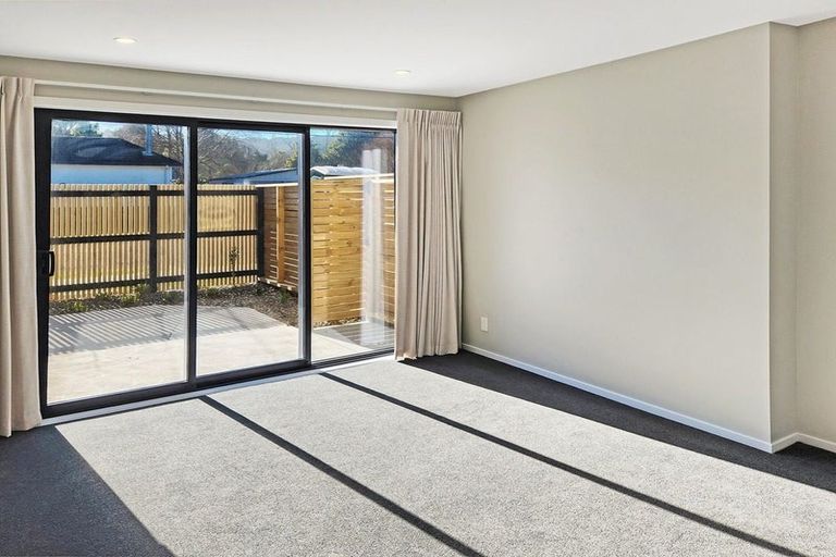 Photo of property in 17 Faulke Avenue, Wainuiomata, Lower Hutt, 5014