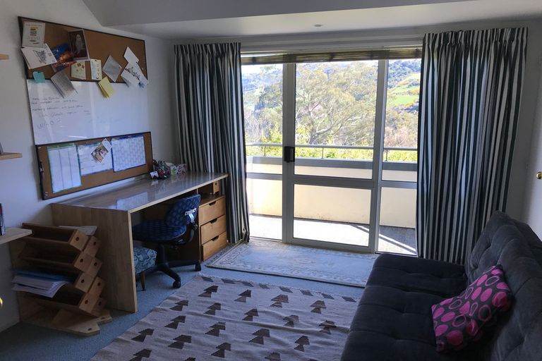 Photo of property in 8 Ribbonwood Close, Normanby, Dunedin, 9010