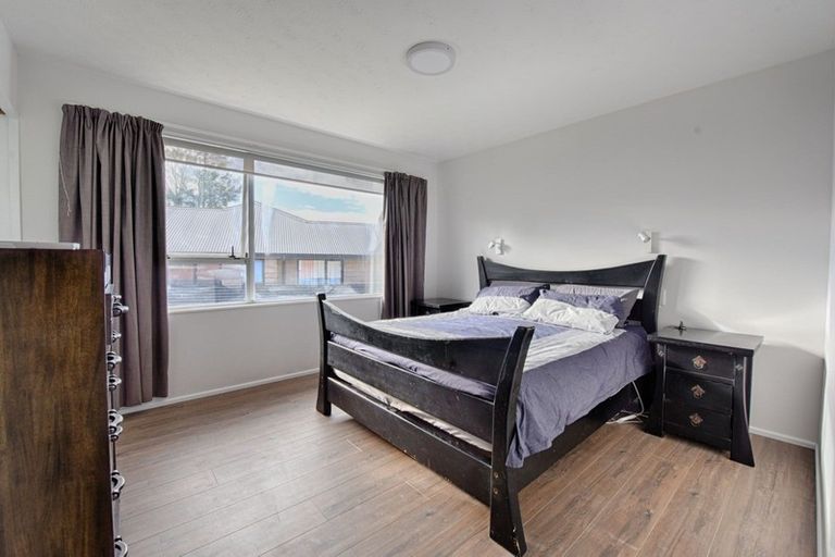 Photo of property in 82 Norton Street, Gore, 9710