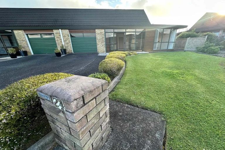 Photo of property in 24/18 Williams Road, Hobsonville, Auckland, 0618