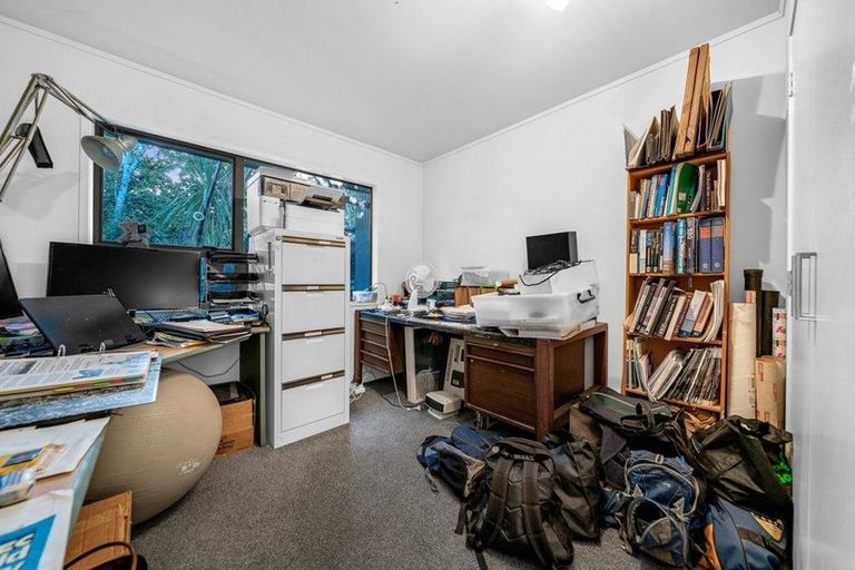 Photo of property in 8 Aberdeen Road, Campbells Bay, Auckland, 0620