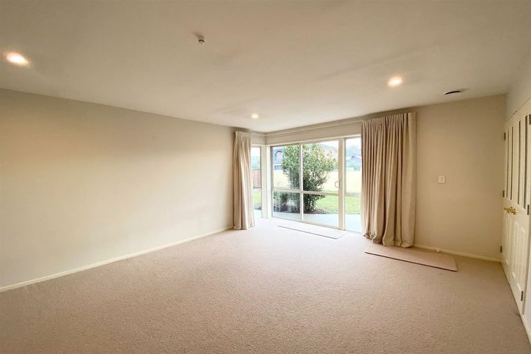 Photo of property in 17 Cockle Lane, Waimairi Beach, Christchurch, 8083