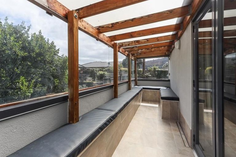 Photo of property in 43 Tawavale Street, Pukehangi, Rotorua, 3015