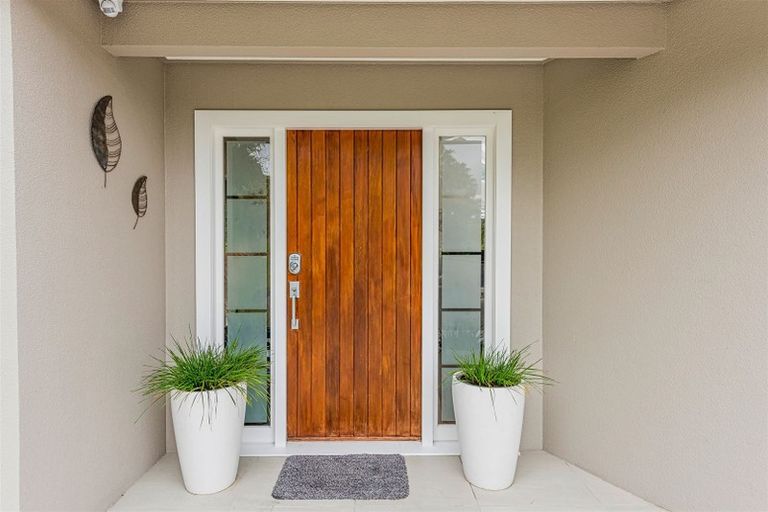 Photo of property in 18 Belvedere Court, West Harbour, Auckland, 0618