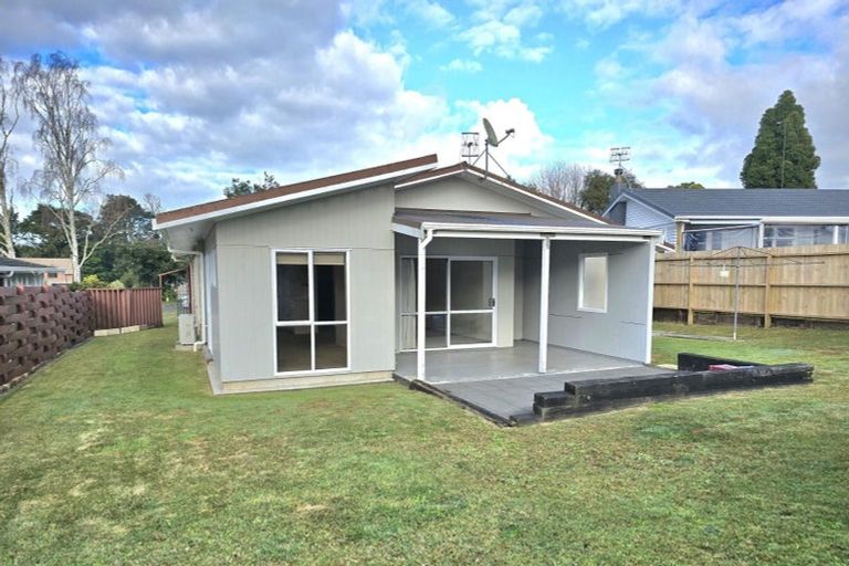 Photo of property in 11 Kiwi Avenue, Maunu, Whangarei, 0110