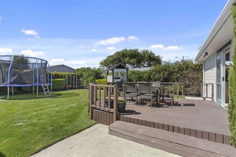 Photo of property in 7 Inverell Place, North New Brighton, Christchurch, 8083