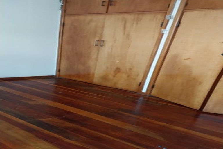 Photo of property in 31 Seabrook Avenue, New Lynn, Auckland, 0600