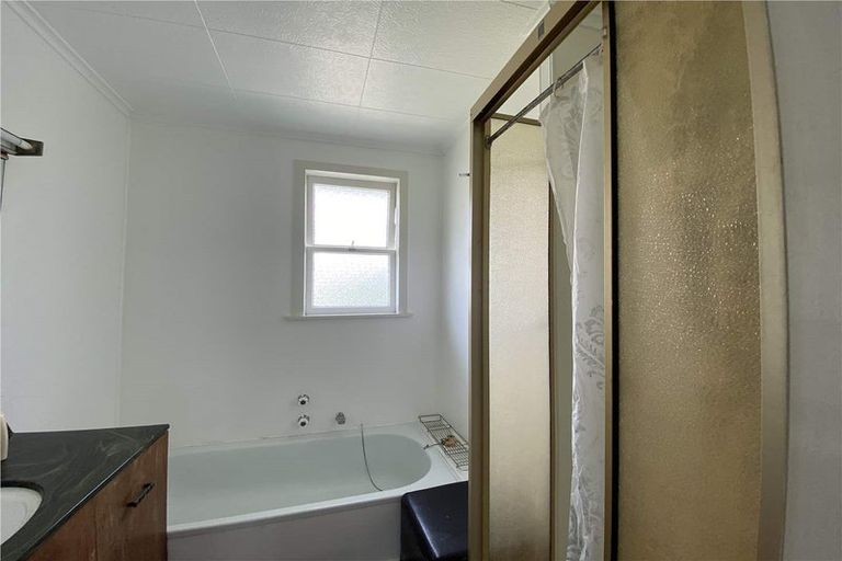 Photo of property in 87 Willerton Avenue, New Lynn, Auckland, 0600