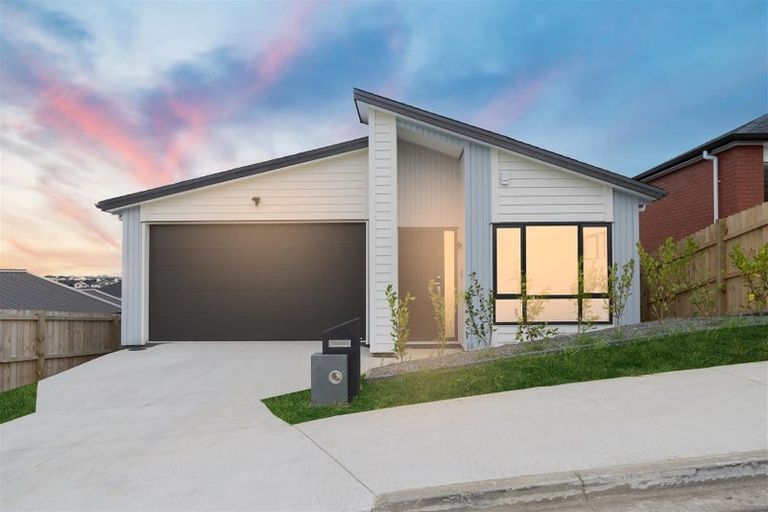 Photo of property in 9 Whale Bay Rise, Gulf Harbour, Whangaparaoa, 0930