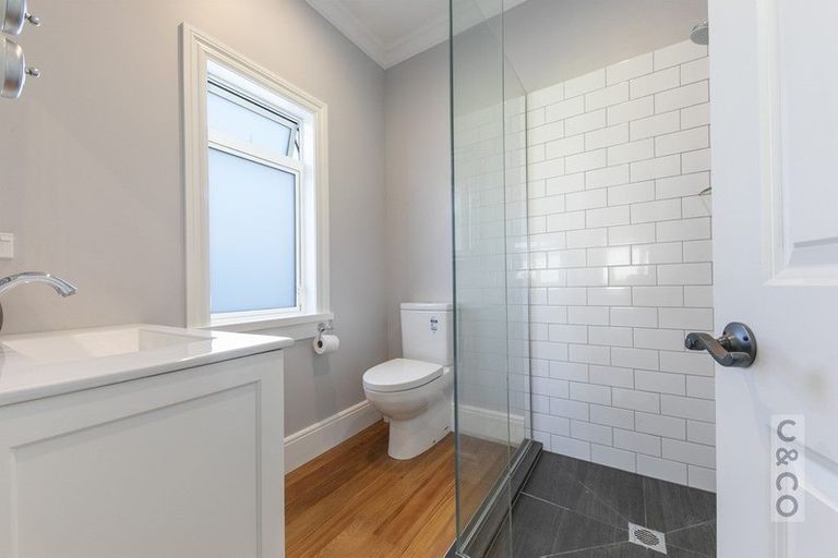 Photo of property in 33 Ara Kakara Avenue, Huapai, Kumeu, 0810