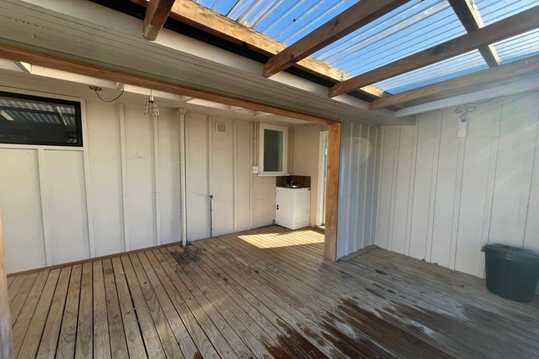 Photo of property in 22 Mahoe Street, Otaki Beach, Otaki, 5512
