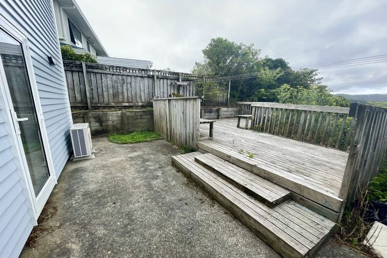 Photo of property in 34a Landsdowne Terrace, Karori, Wellington, 6012