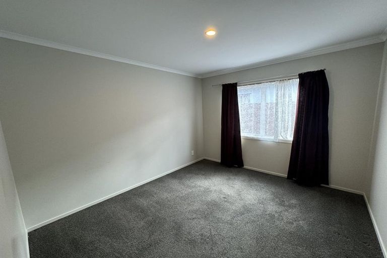 Photo of property in 6 Te Toru Street, Taita, Lower Hutt, 5011