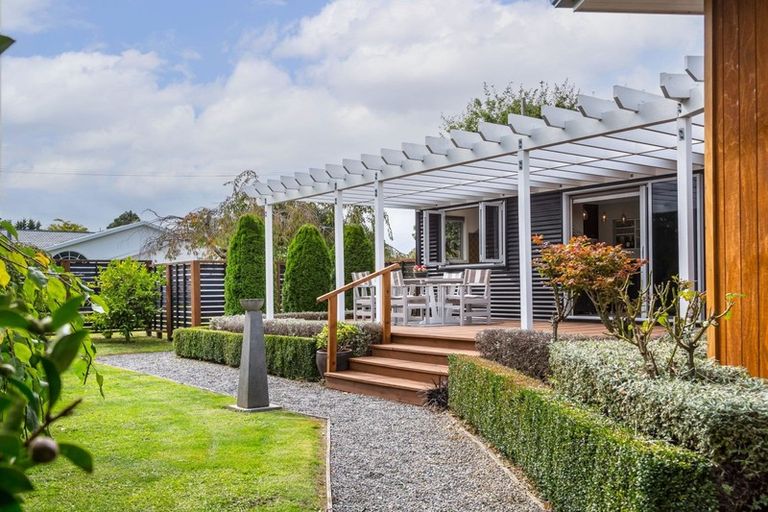 Photo of property in 12 Wood Street, Greytown, 5712