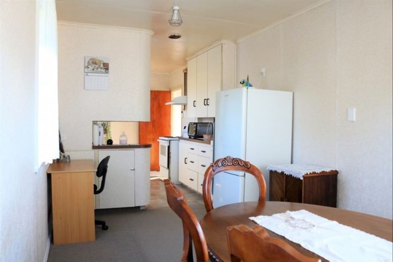 Photo of property in 42 Whittaker Street, Shannon, 4821