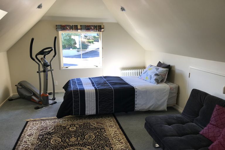 Photo of property in 8 Ribbonwood Close, Normanby, Dunedin, 9010