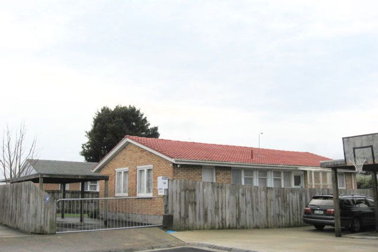 Photo of property in 18 Mcentee Street, Papakura, 2110