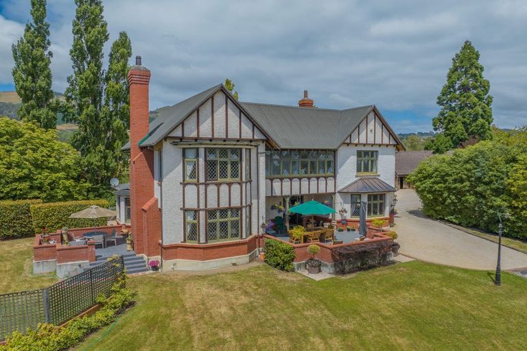 Photo of property in 101 Gladstone Road South, East Taieri, Mosgiel, 9024