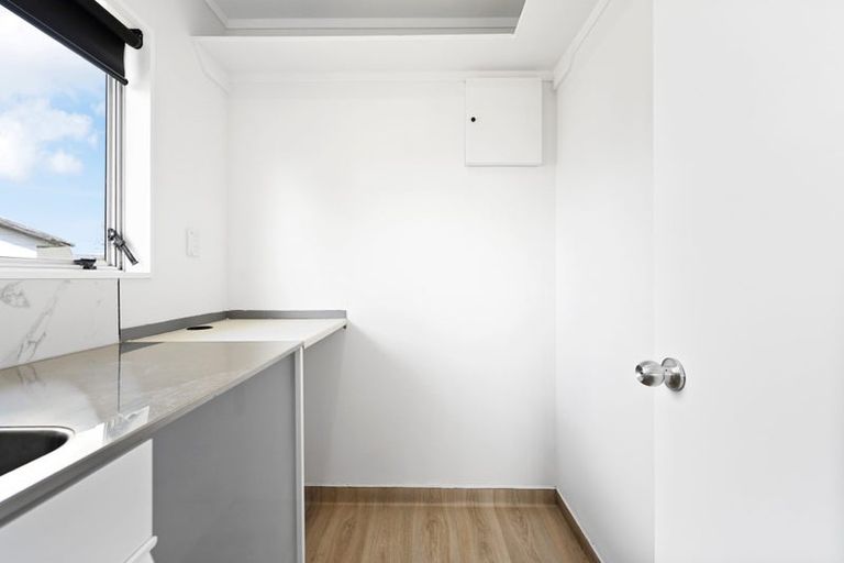 Photo of property in 11 Crawshaw Drive, Nawton, Hamilton, 3200