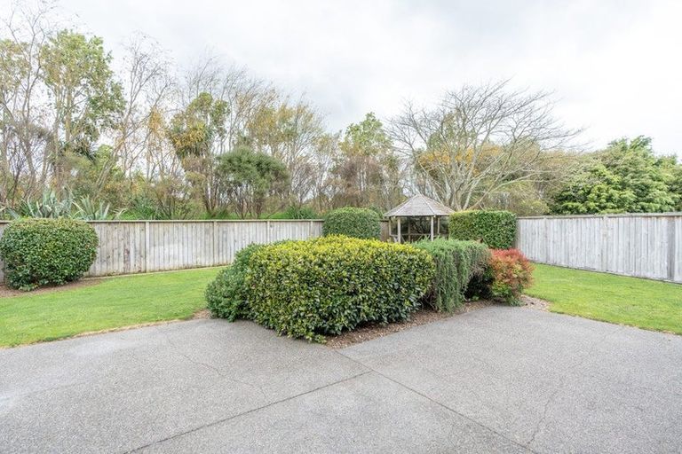Photo of property in 17 Raungawari Drive, Huntington, Hamilton, 3210