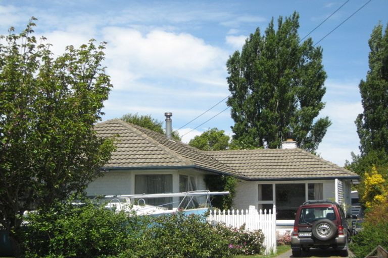 Photo of property in 38 Wingate Street, Redwood, Christchurch, 8051