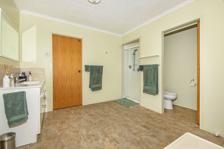 Photo of property in 21 Kiwi Avenue, Maunu, Whangarei, 0110