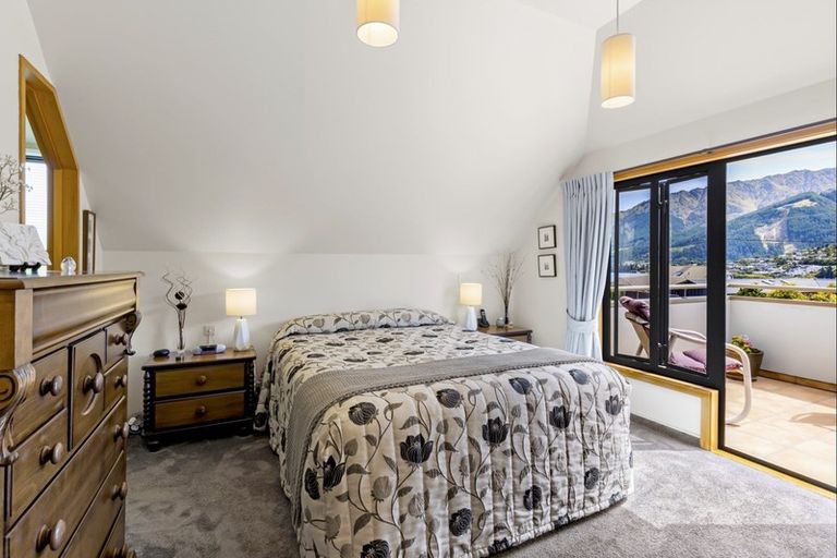 Photo of property in 436 Peninsula Road, Kelvin Heights, Queenstown, 9300