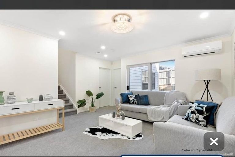 Photo of property in 4a Bill Phillip Place, Clendon Park, Auckland, 2103