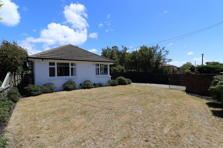 Photo of property in 315 Burwood Road, Burwood, Christchurch, 8083