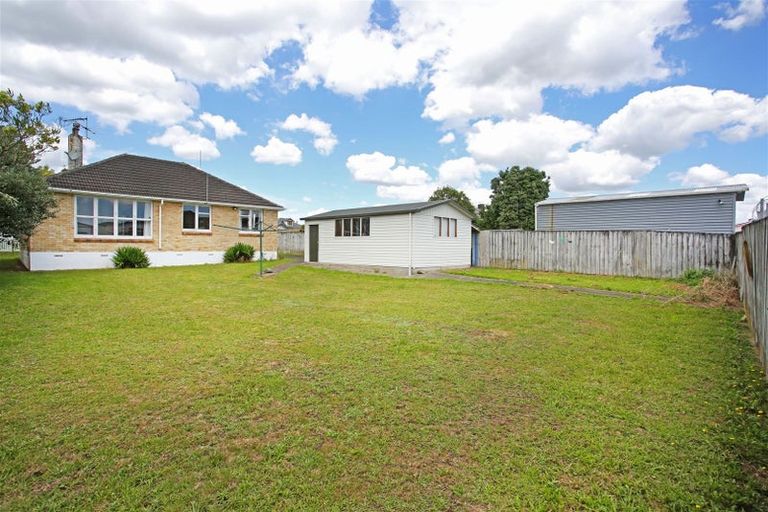 Photo of property in 4 Carr Street, Tuakau, 2121