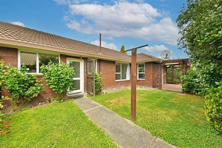 Photo of property in 1/23 Ben Nevis Drive, Broomfield, Christchurch, 8042