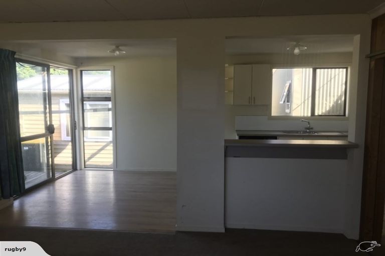 Photo of property in 18 Hillary Crescent, Upper Riccarton, Christchurch, 8041