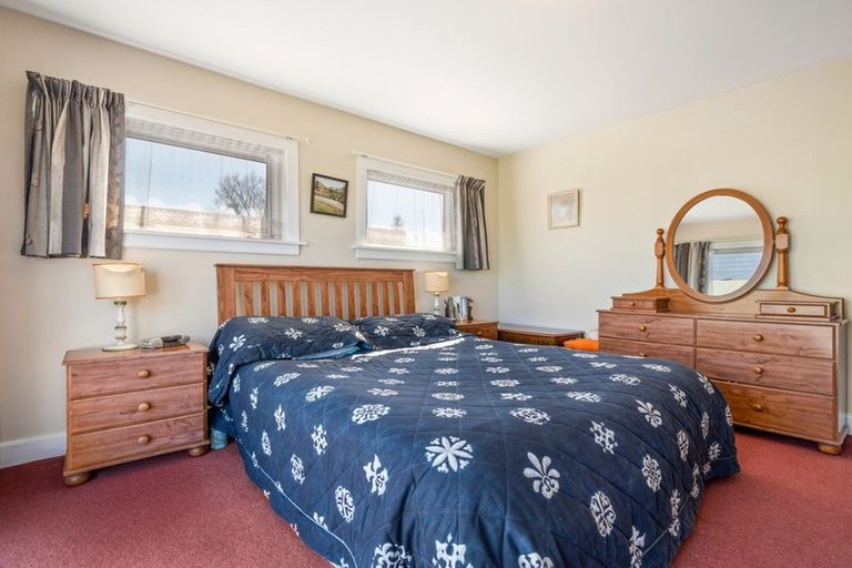 Photo of property in 861 Main North Road, Belfast, Christchurch, 8051