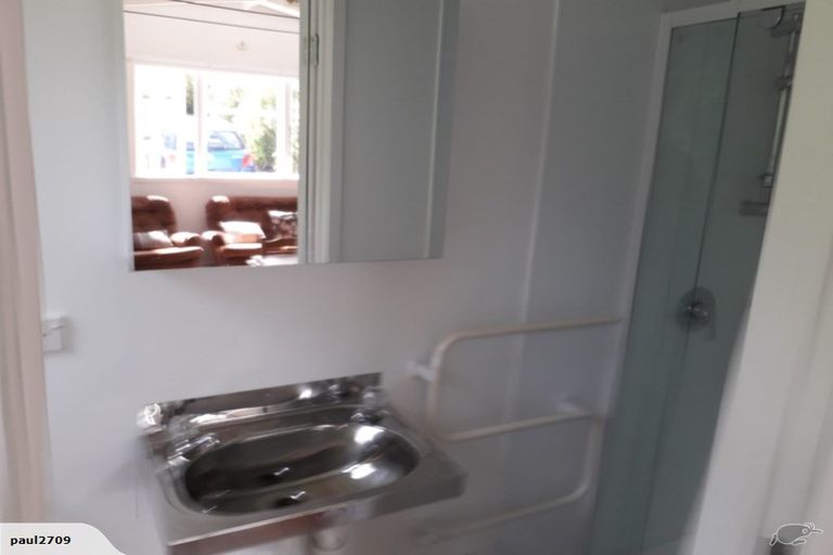 Photo of property in 907 Whangaparaoa Road, Manly, Whangaparaoa, 0930