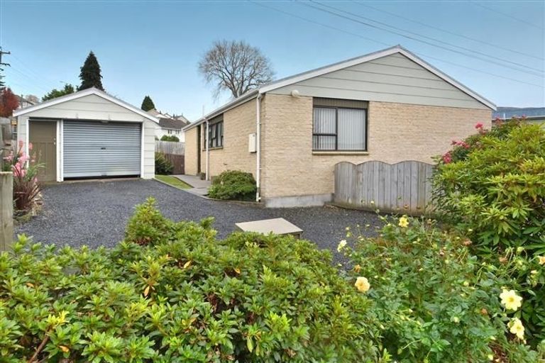 Photo of property in 162 Brockville Road, Brockville, Dunedin, 9011