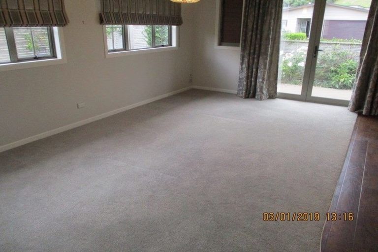 Photo of property in 1 Tarn Close, Pyes Pa, Tauranga, 3112