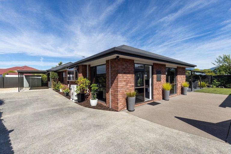 Photo of property in 30 Totara Park Avenue, Motueka, 7120
