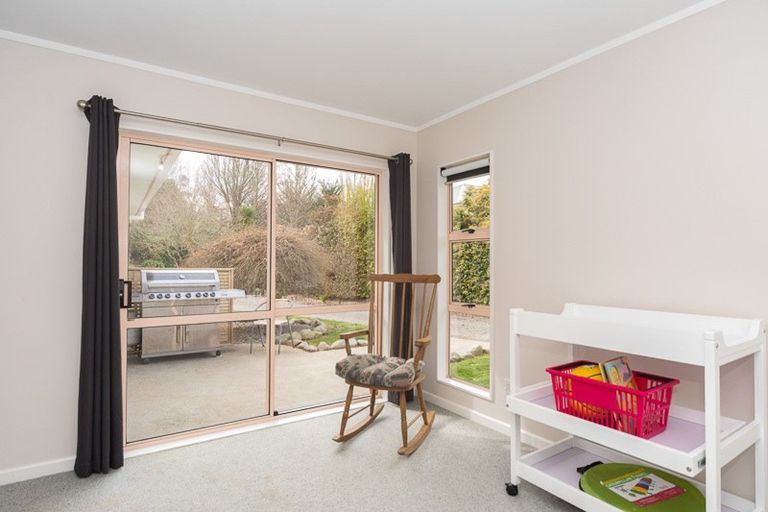 Photo of property in 11b Grammar Street, Kimbolton, 4777