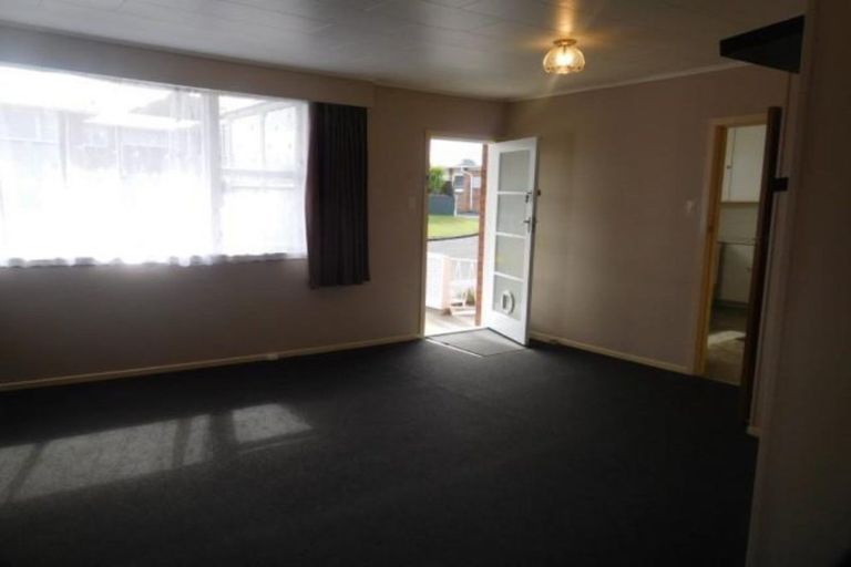 Photo of property in 1/67 Young Street, New Plymouth, 4310